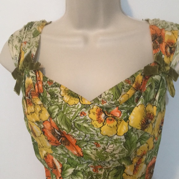 Vintage 1960s floral dress - Picture 3 of 6